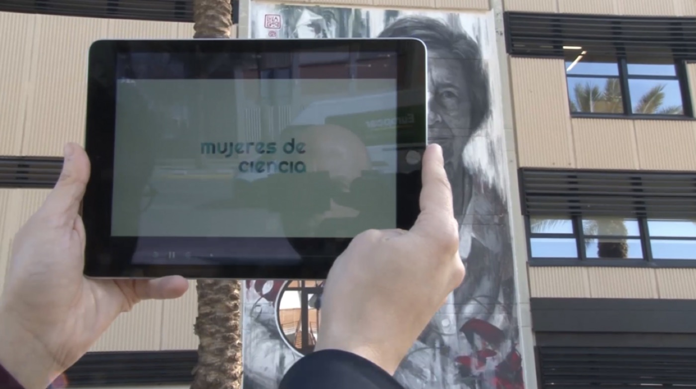App Mujeres de Ciencia Murales Realidad Aumentada